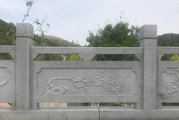 营口市大连仿古线雕栏杆